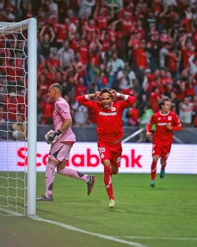 Toluca suma  su tercer título  de la Concacaf   