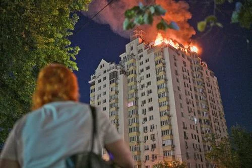 Lanza Rusia ataque a Ucrania con 74 misiles y 496 drones   