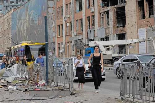 Moscú anuncia escalada sistemática contra objetivos militares en Kiev   
