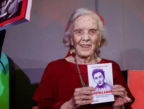 Honran a Rosario Castellanos a 101 años de su natalicio   