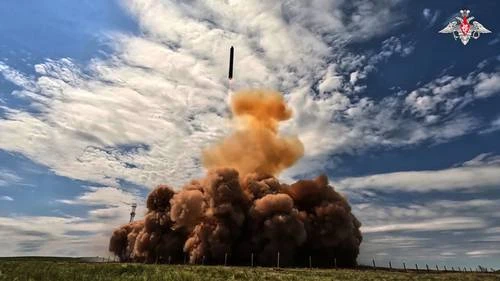Concluye “tregua” de 3 días entre Rusia y Ucrania mediada por EU   