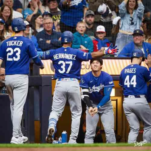 Dueños de la MLB proponen tope salarial   