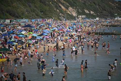 Ola de calor extremo ocasiona siete muertos en Francia y cuatro en RU   