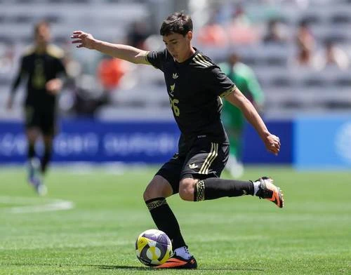Los jóvenes podemos aportar mucho en nuestra primera Copa: Mateo Chávez   