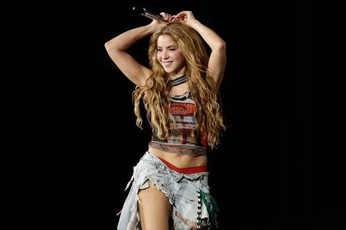 Shakira cantará himno oficial   