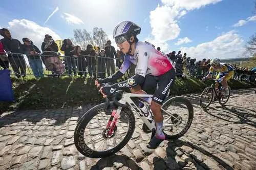 El nombre de México recupera el prestigio que tuvo en ciclismo: César Macías   