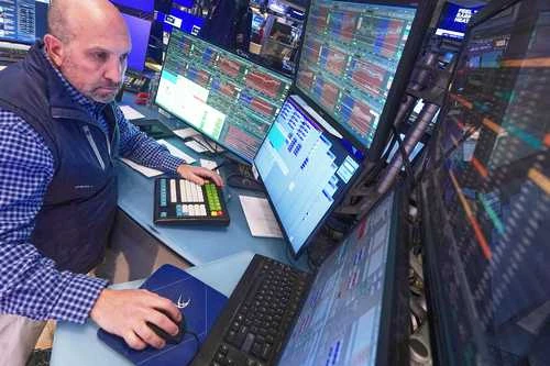 Máximos en Wall Street impulsan BMV y peso   