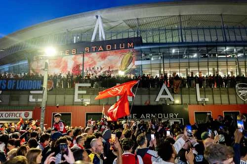 El Arsenal termina con 22 años de sequía y conquista la Liga Premier   
