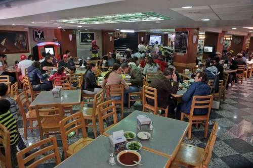 Se registra más inflación  en loncherías que en  los restaurantes: BdeM   