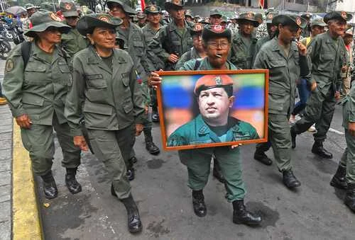 Acuerdan Venezuela y Chevron incrementar producción petrolera   
