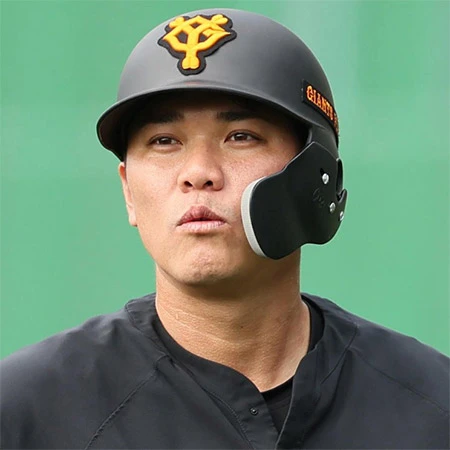【巨人】リチャード加入で「現役引退の先延ばし策がなくなった」坂本勇人の心中