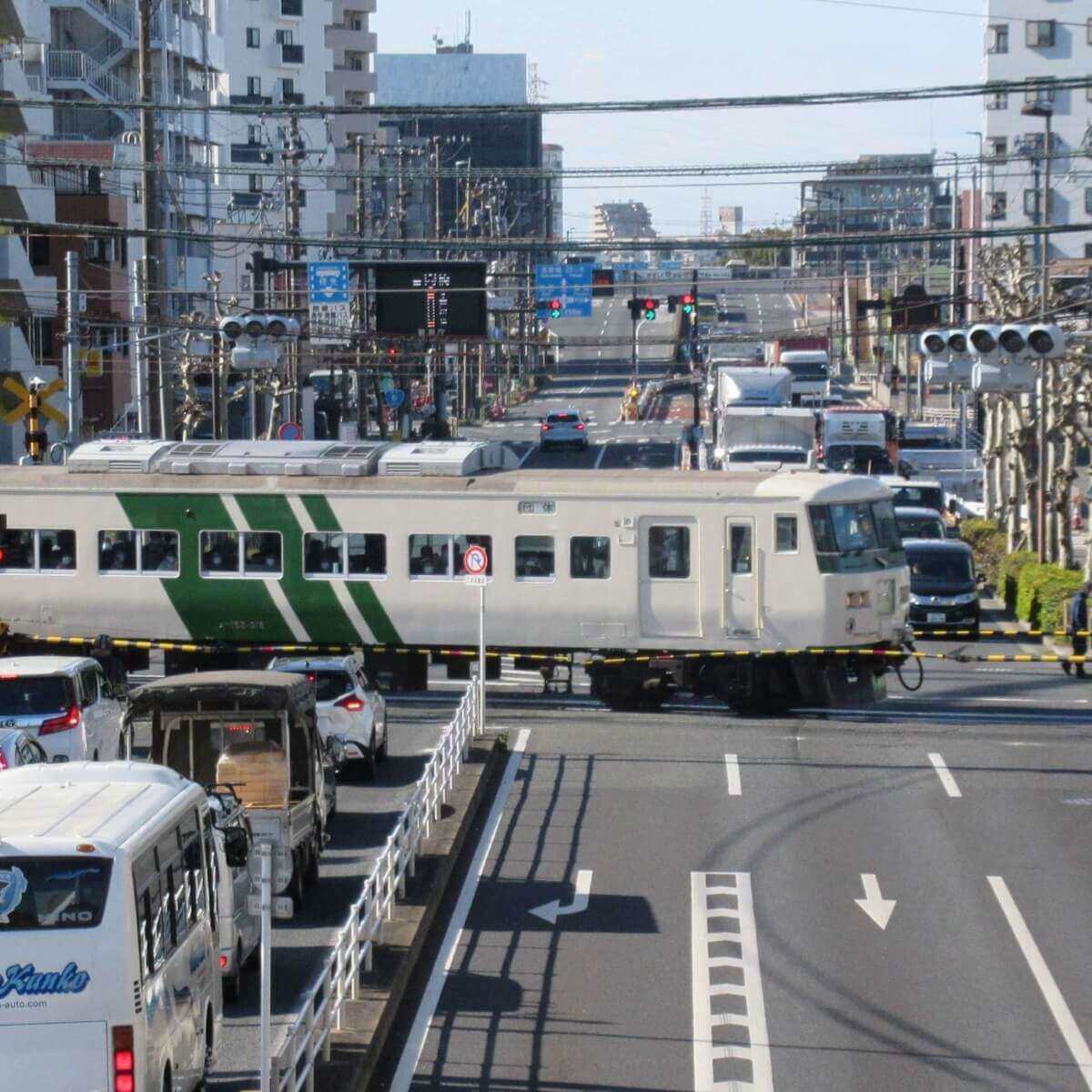 路線図に乗らない都心の貨物専用線「新金線」に旅客化を求める声