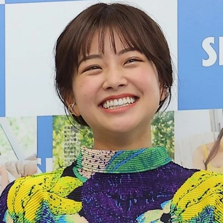 安住アナも言及、「Nキャス」の“高速手振り男”深夜の出動に驚きの声
