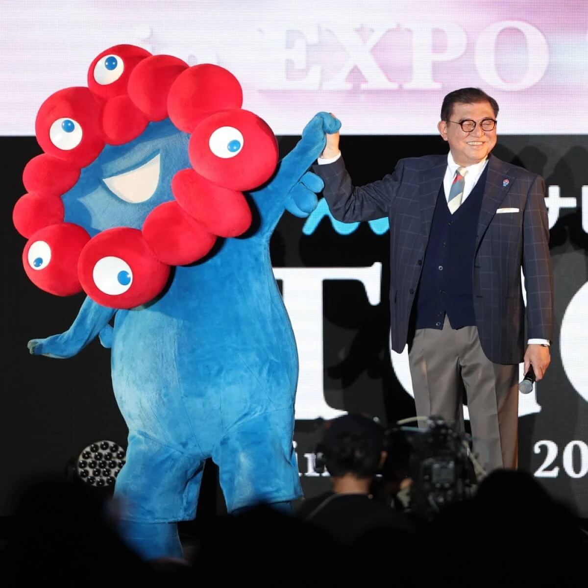 大阪万博で勃発「飛田新地VSインバウンド」仰天攻防戦！（1）盗撮外国人と女性見物客