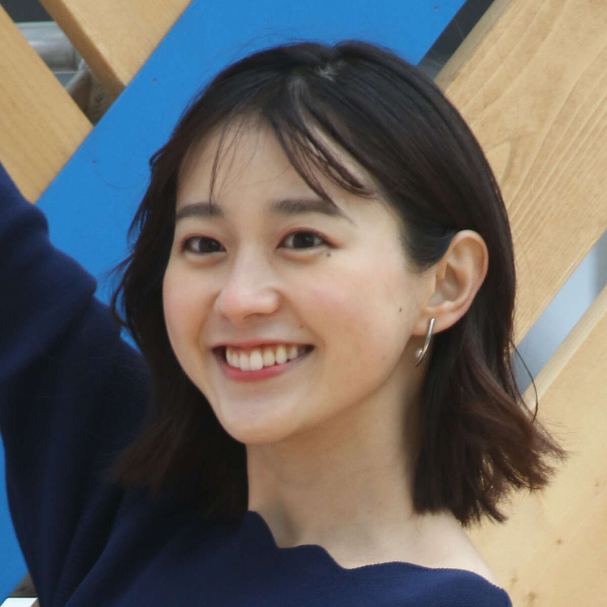 「胸元が危ない！」TBS若林有子アナが油断したプライベートモード動画にファンがハラハラ