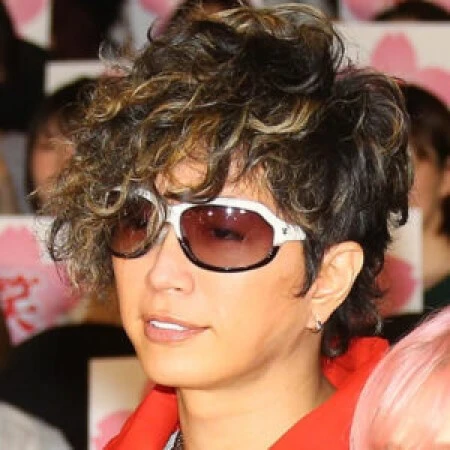 「仲良しだったのに」GACKT、鬼龍院翔の“ぶっ込み発言”で注目された「大物アーティストとの不仲説」