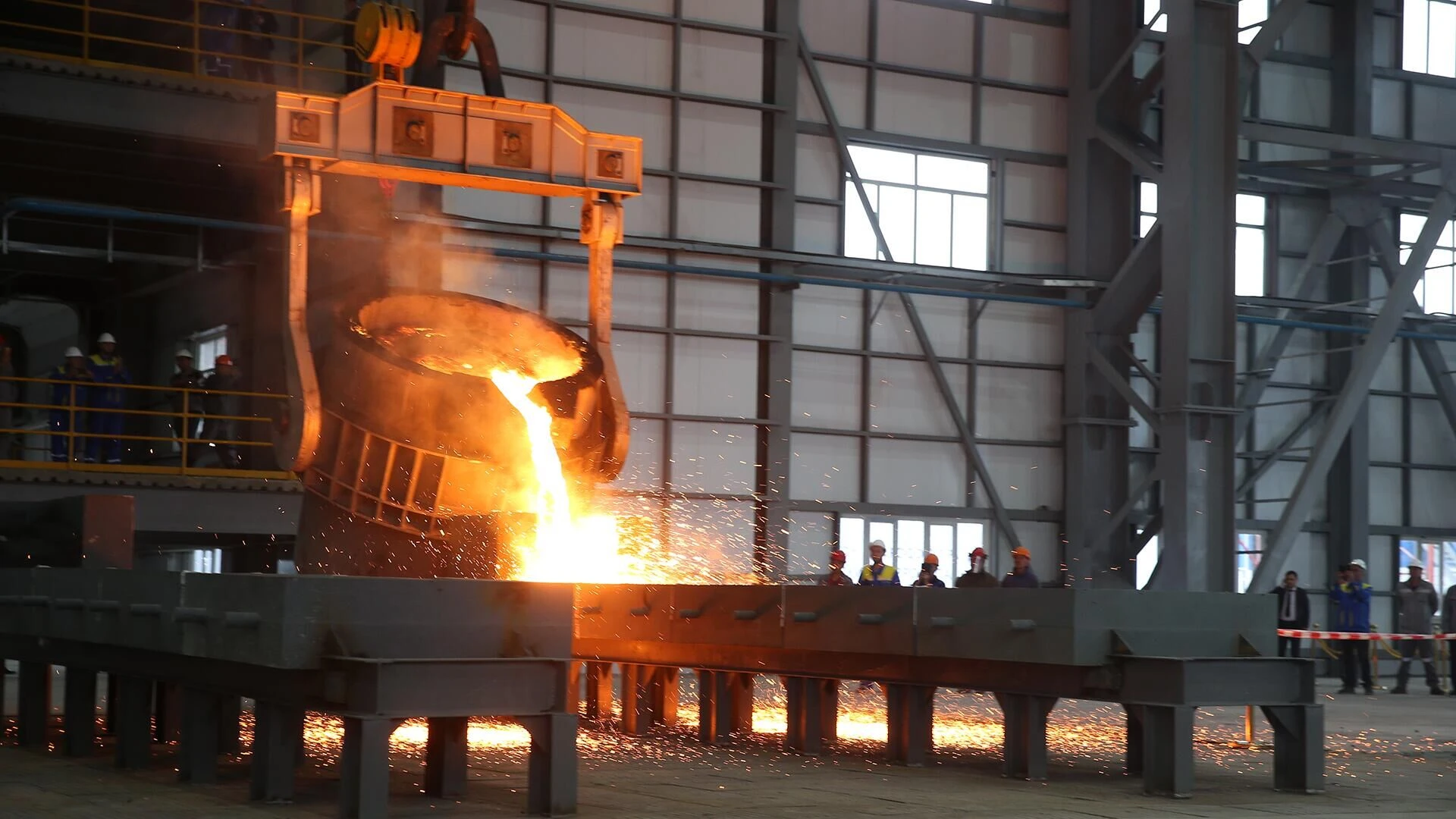 Из-за высоких тарифов на электричество ферросплавные заводы Казахстана снизили объемы