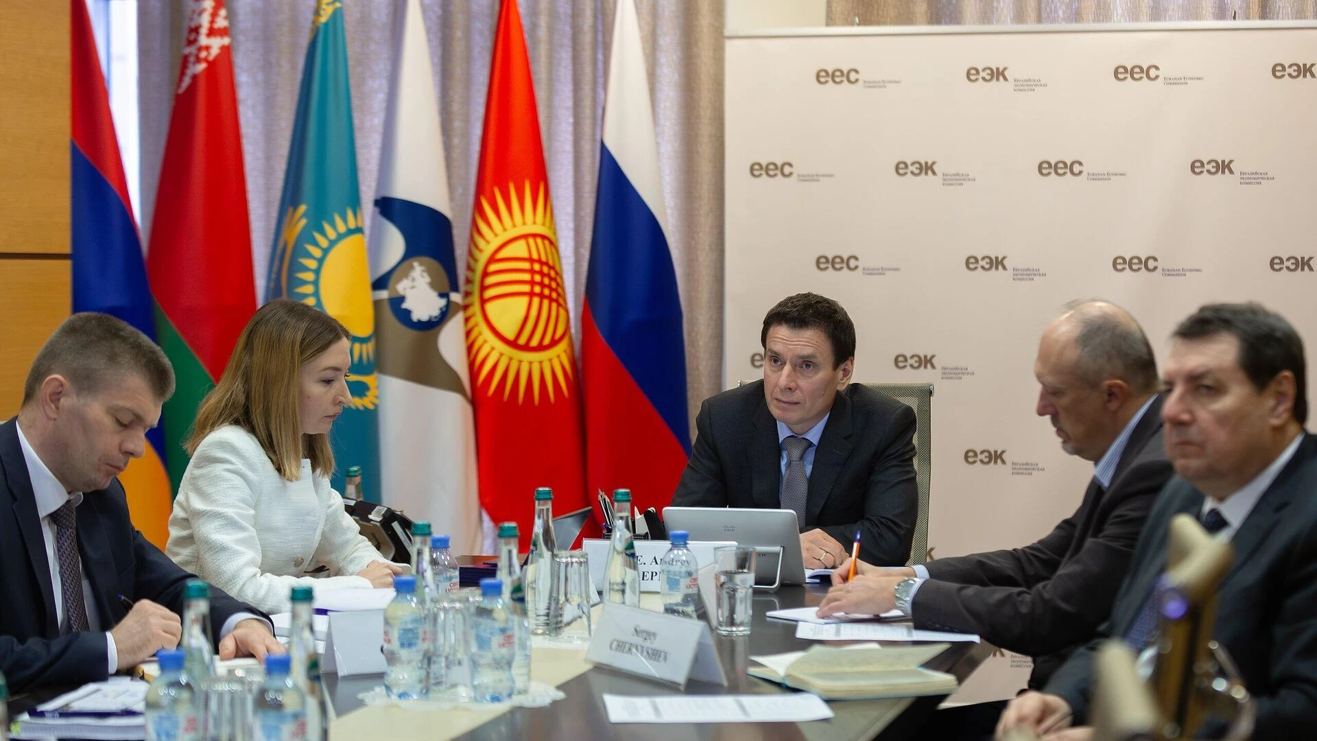 ЕАЭС и Пакистан намерены заключить соглашение о свободной торговле