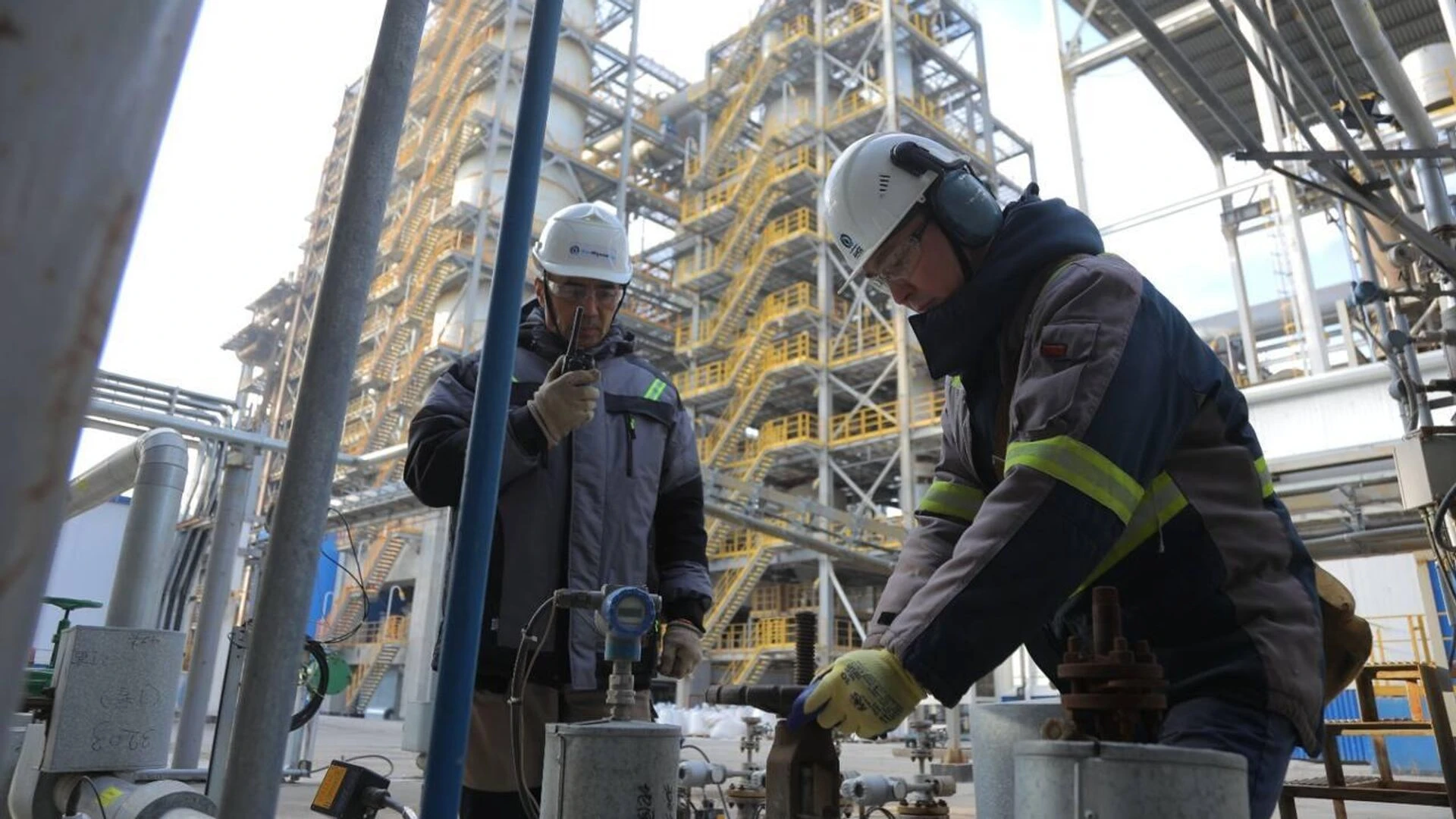 Россия и Кыргызстан стали лидерами в СНГ по росту ВВП