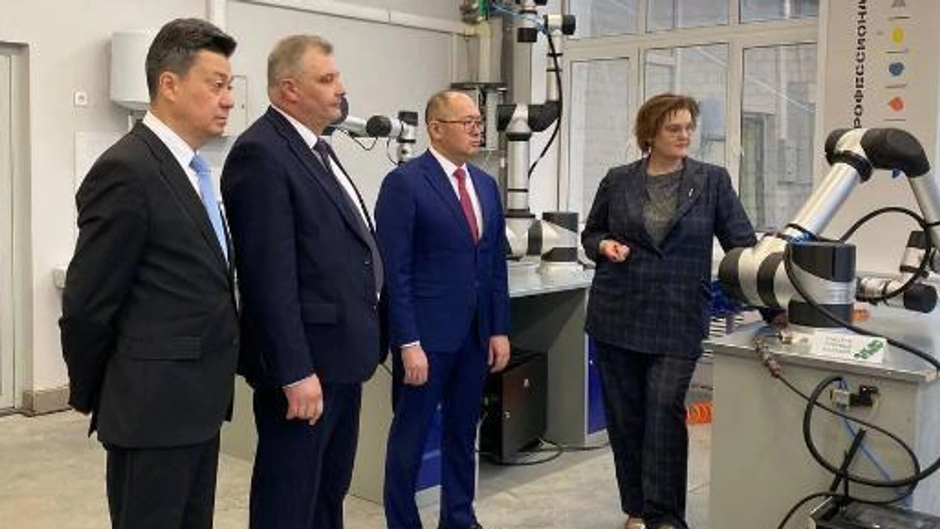 Свыше 25% объема внешней торговли Оренбургской области занял Казахстан