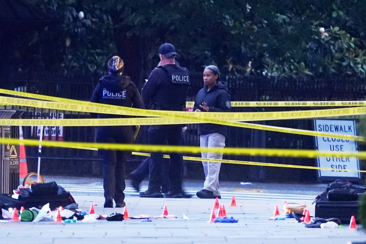 3 minuti faL’uomo ucciso per aver sparato fuori dalla Casa Bianca sabato era già stato fermato dal Secret Service nell’ultimo anno