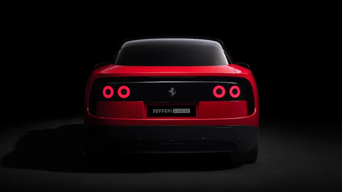 pochi secondi faChi se la compra una Ferrari elettrica?Probabilmente i super fan dell’azienda e una nicchia di fissati con le elettriche di lusso, nonostante le critiche dei puristi