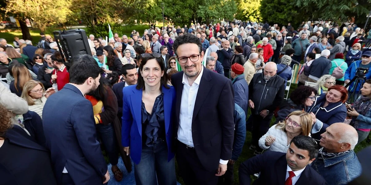 Alessandro Barattoni del PD è il nuovo sindaco di RavennaHa stravinto al primo turno contro il centrodestra che si presentava diviso