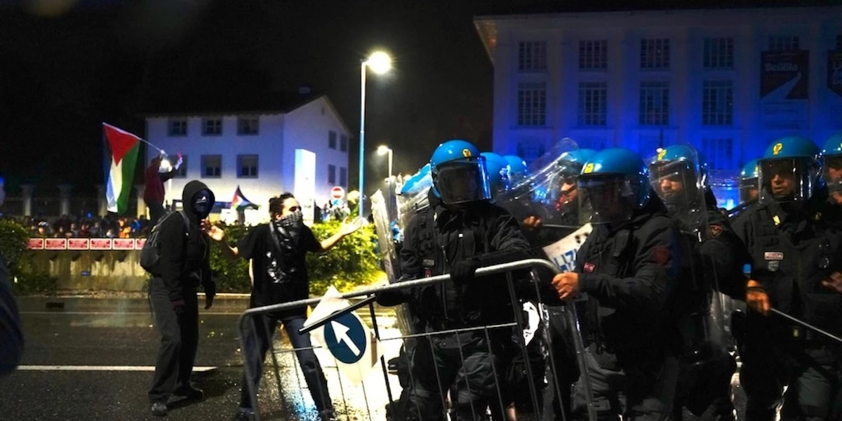 21 minuti faA Udine ci sono state tensioni tra la polizia e un gruppo di manifestanti al termine del corteo di protesta per Italia-Israele