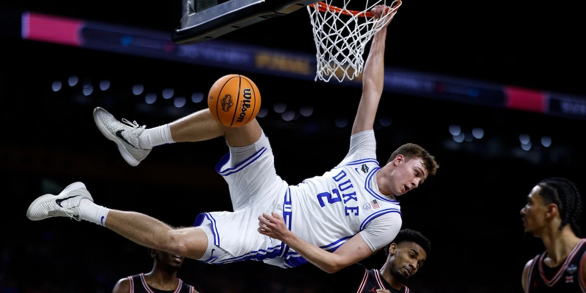 Cooper Flagg è uno da conoscereLa prima scelta del draft del basket NBA giocherà nei Dallas Mavericks: ci si aspetta moltissimo, anche perché è statunitense