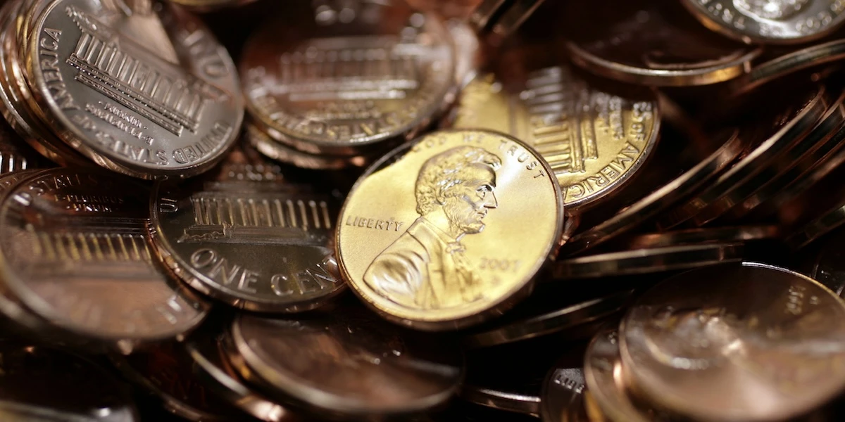 Gli Stati Uniti smetteranno di produrre i pennyCioè le monete da 1 centesimo, dato che farne una costa più del triplo del suo valore: lo aveva chiesto Donald Trump