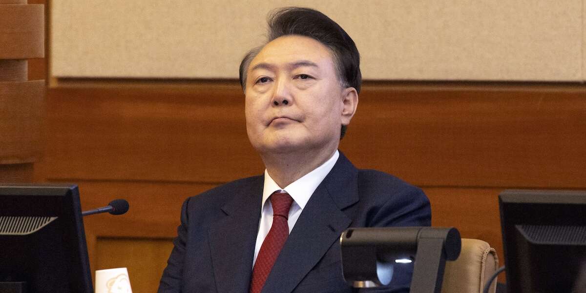 L’ex presidente sudcoreano Yoon Suk-yeol è stato scarcerato