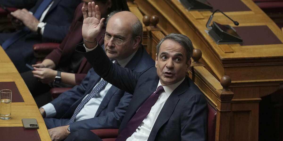 Il parlamento greco ha bocciato la mozione di sfiducia al primo ministro greco Kyriakos Mitsotakis