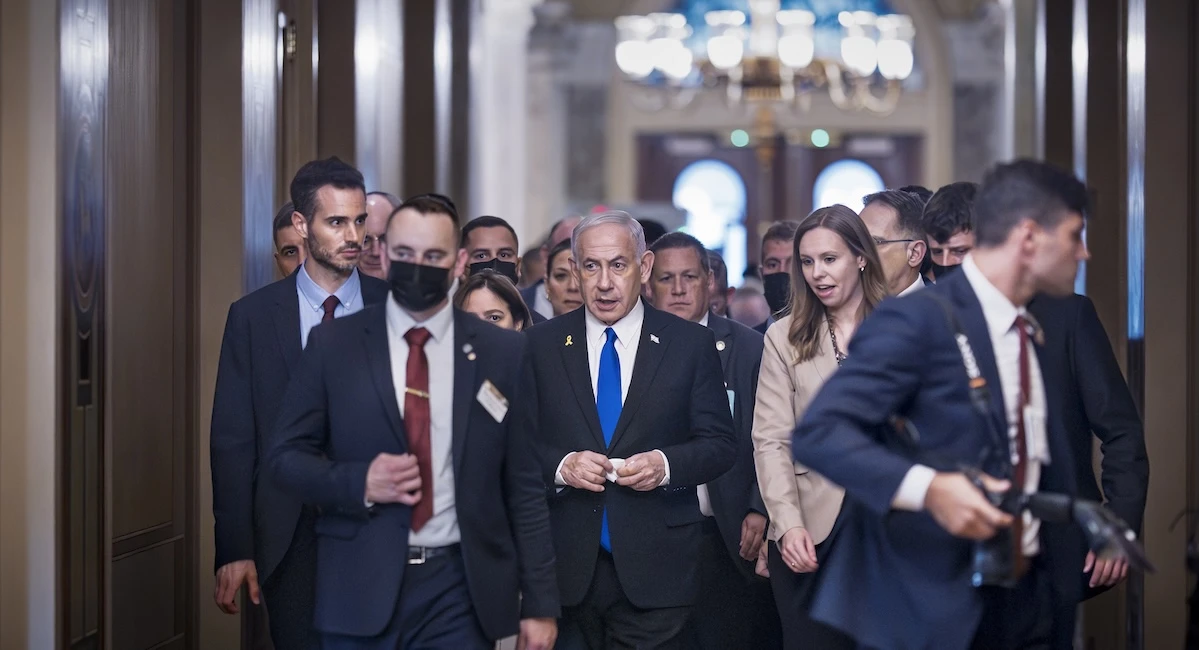 pochi secondi faIl governo di Netanyahu è diventato di minoranzaÈ uscito anche il secondo dei due partiti che rappresentano gli ebrei ultraortodossi e c'entra sempre lei: l'esenzione dal servizio militare