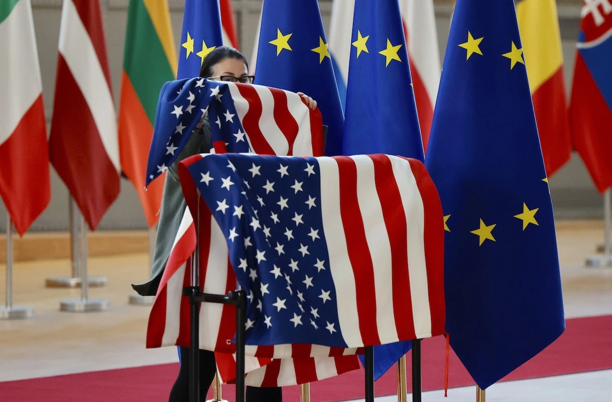 2 minuti faVivere senza le tecnologie statunitensiDa WhatsApp a Google passando per le piattaforme di pagamento, per i cittadini europei sarebbe impensabile