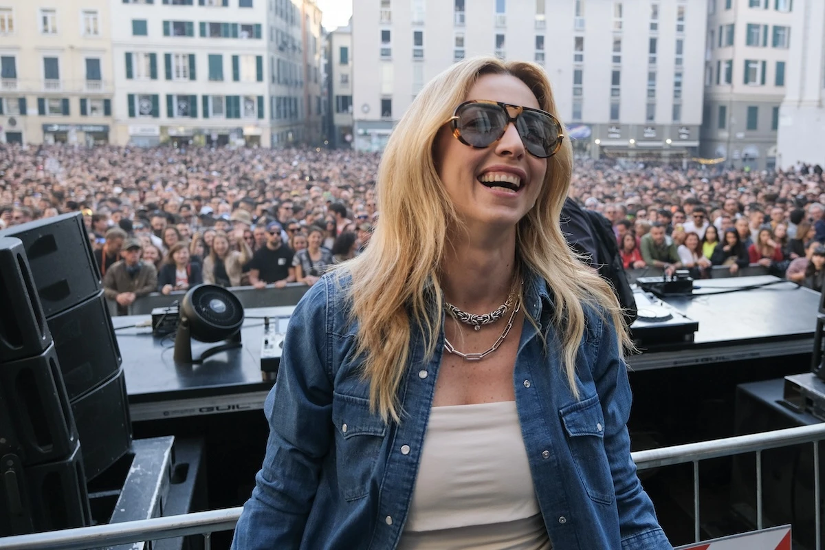 1 minuto faCome se la sta cavando Silvia Salis a GenovaFino a un anno fa non aveva mai fatto politica e ora viene proposta per la presidenza del Consiglio, ma come sindaca finora cosa ha fatto?