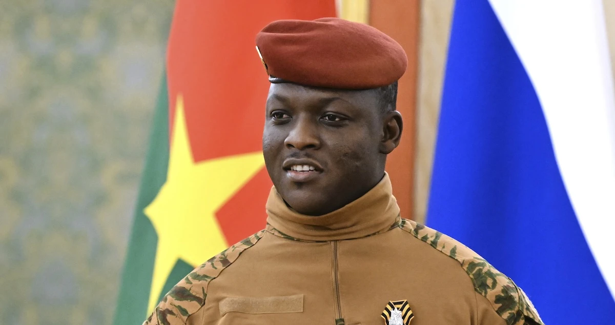 1 minuto faIl Burkina Faso ha reso l’illegale l’omosessualità