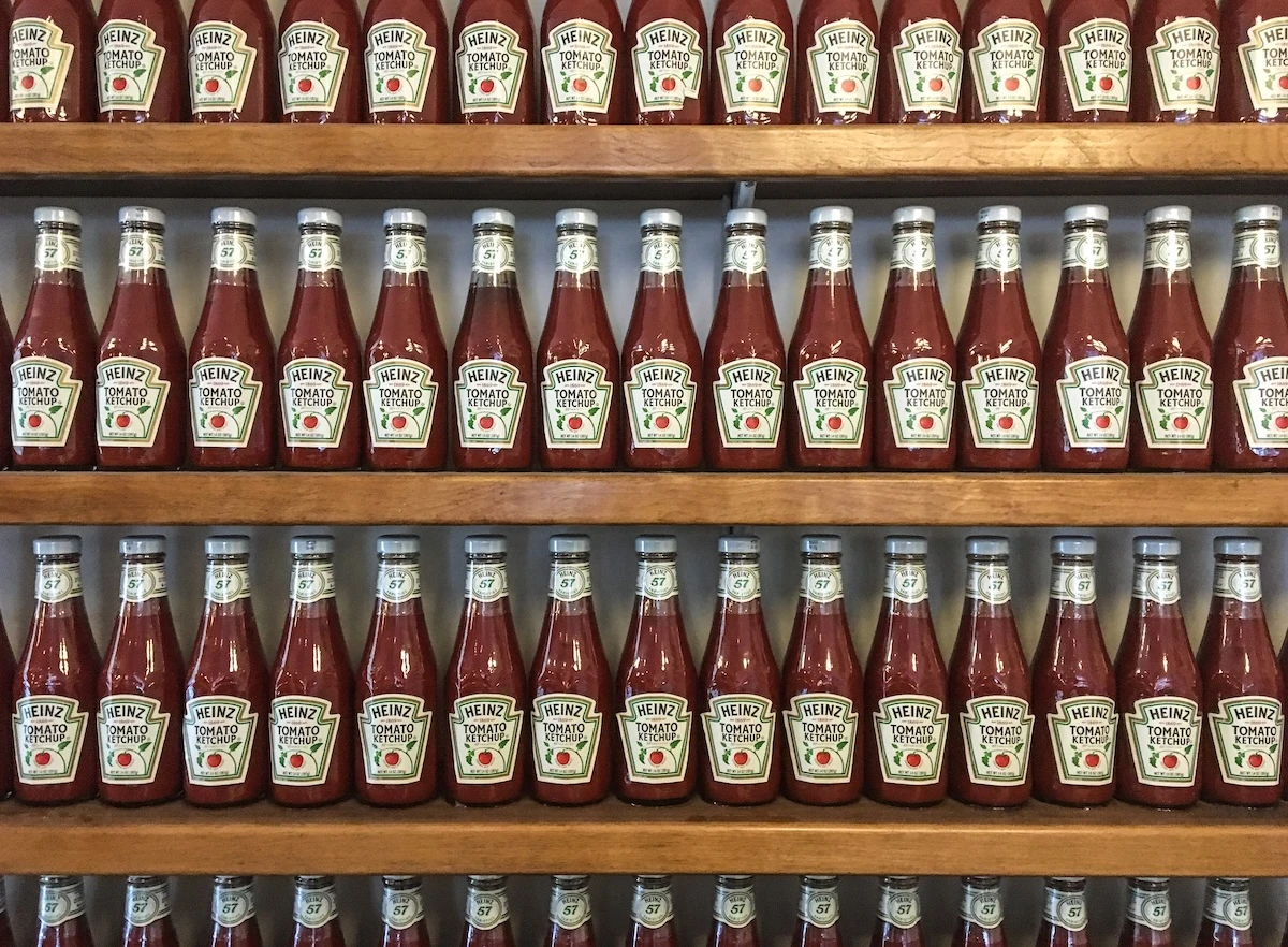 pochi secondi faL’azienda statunitense Kraft Heinz si dividerà in due aziende separate perchè la fusione del 2015 non ha funzionato