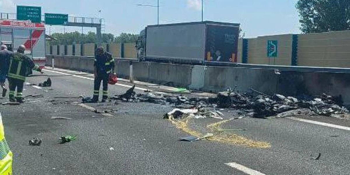 2 minuti faUn piccolo aereo è precipitato vicino a Brescia: sono morte due persone
