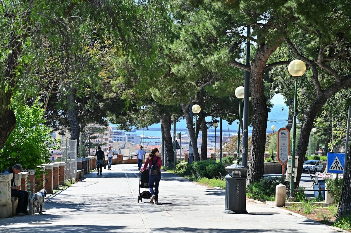 pochi secondi faNel 2025 la popolazione italiana non è diminuita, grazie all’immigrazioneÈ la prima volta in 12 anni, eppure nel governo nessuno ha fatto commenti: c'entra ovviamente la propaganda
