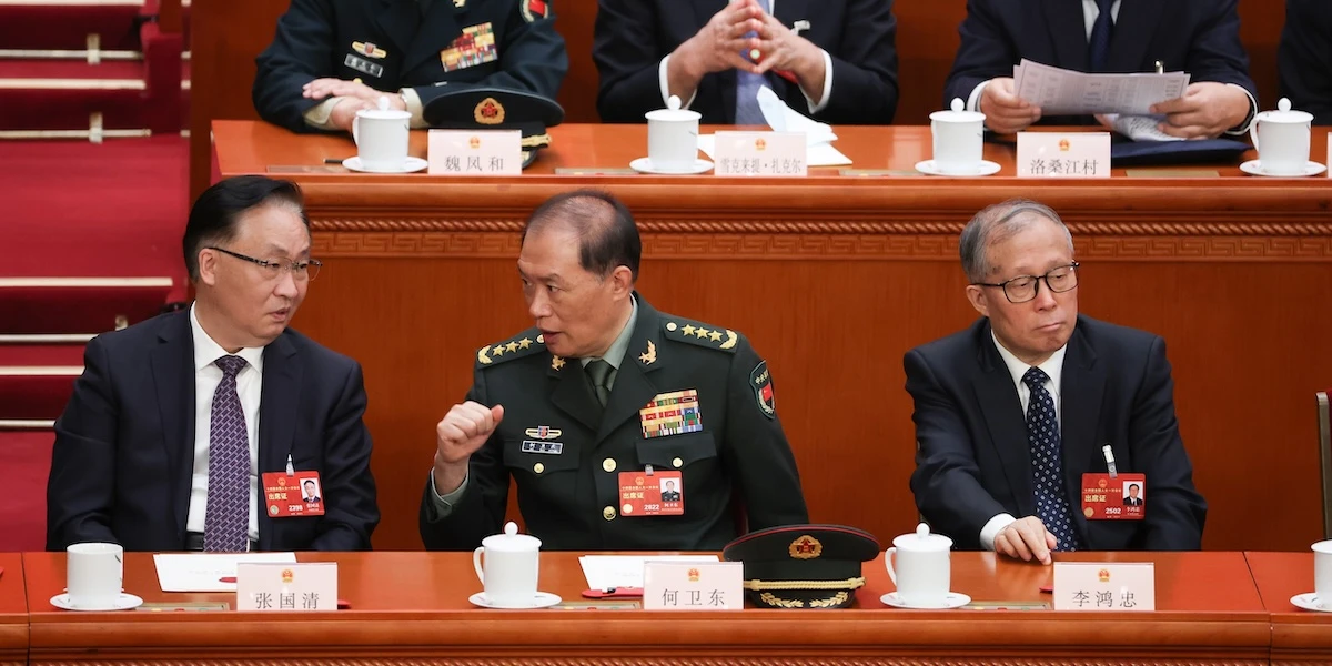 3 minuti faIn Cina c’è stata una grossa epurazione di generaliIl Partito Comunista ne ha rimossi nove, tra cui il terzo nella catena di comando dell'esercito, accusandoli di corruzione