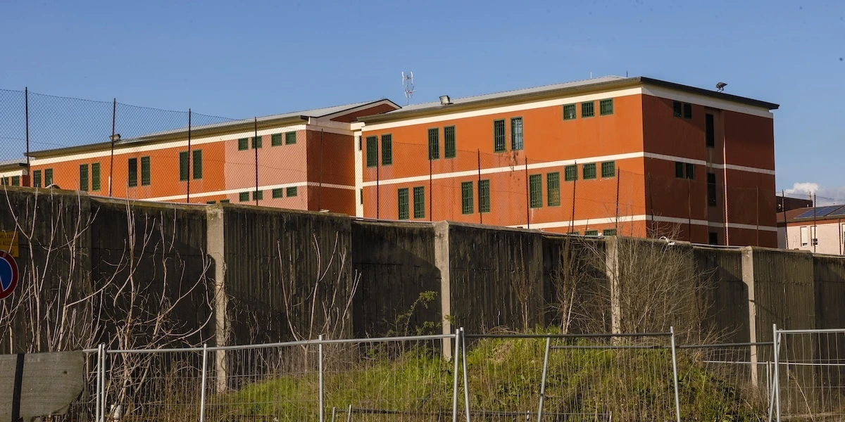 3 minuti faIl governo sta rendendo le carceri minorili più simili a quelle per adultiLa giustizia minorile italiana è stata a lungo considerata un'eccellenza: dopo il decreto Caivano le cose stanno cambiando