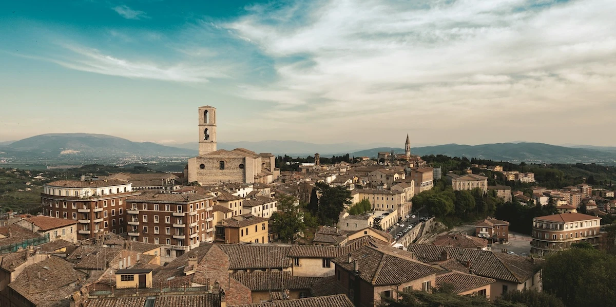 pochi secondi faA Perugia un uomo è morto dopo essere stato accoltellato