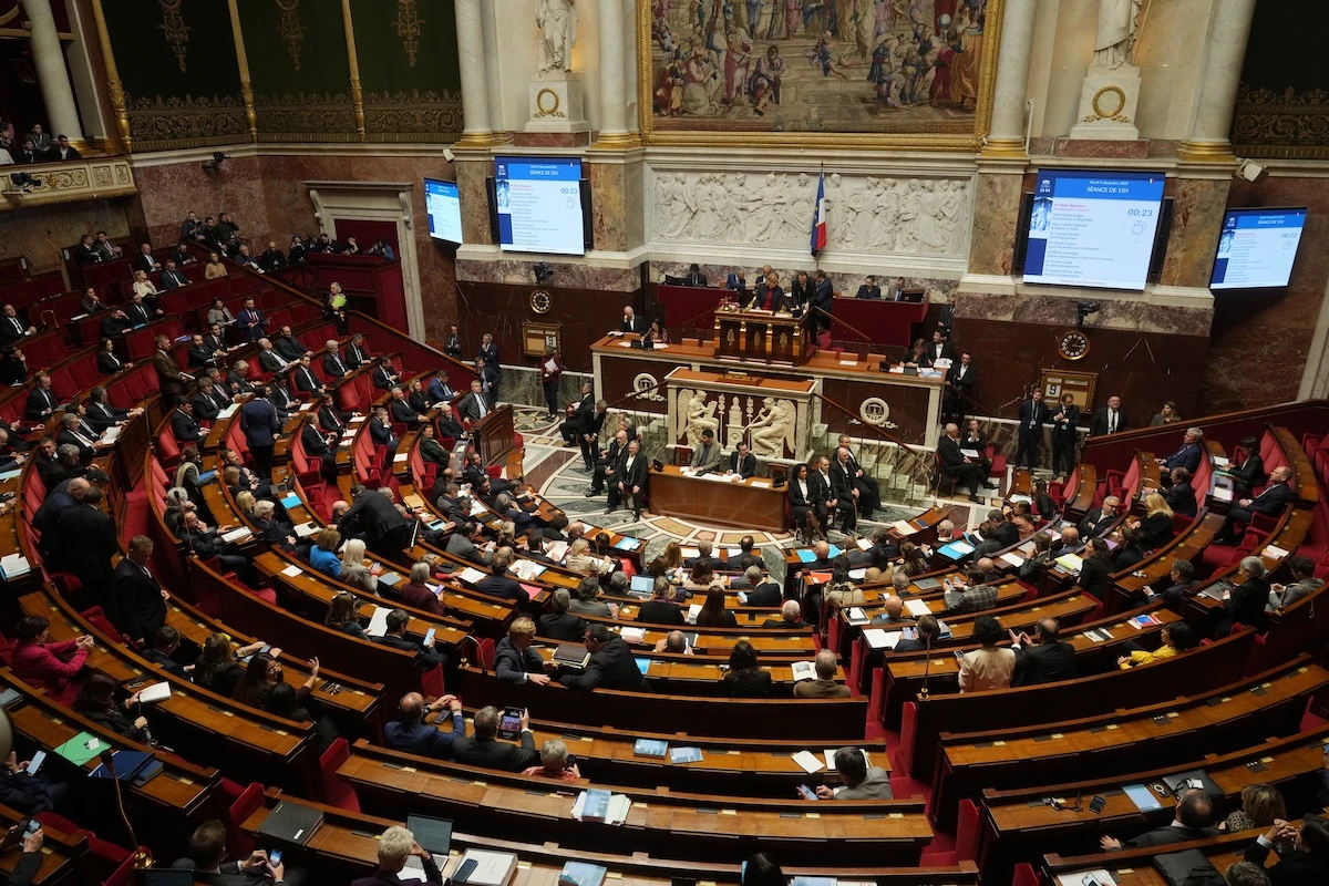 4 minuti faIl voto per abrogare un codice schiavista vecchio di secoli, in FranciaIl “Code noir” risale al Diciassettesimo secolo ed è ancora in vigore: l'Assemblea Nazionale ha votato per abrogarlo
