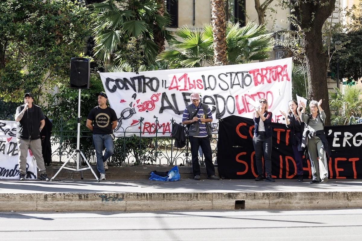 2 minuti faIl ministero della Giustizia ha rinnovato il regime del 41-bis per il militante anarchico Alfredo Cospito