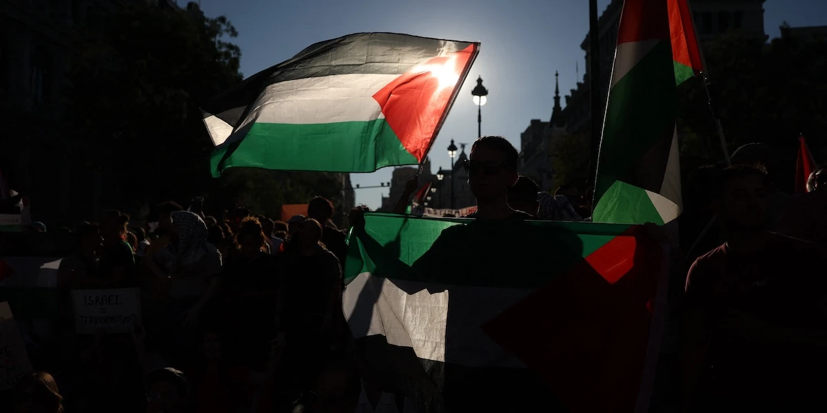 pochi secondi faCosa vuol dire concretamente riconoscere la PalestinaÈ un gesto di grande importanza simbolica e politica, ma che nella pratica muove poco le cose e rischia di creare un'illusione