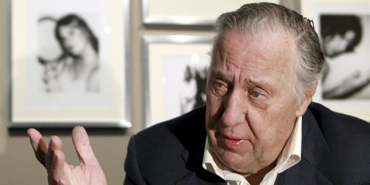 È morto lo scrittore inglese Frederick Forsyth, celebre per le sue storie di spionaggio