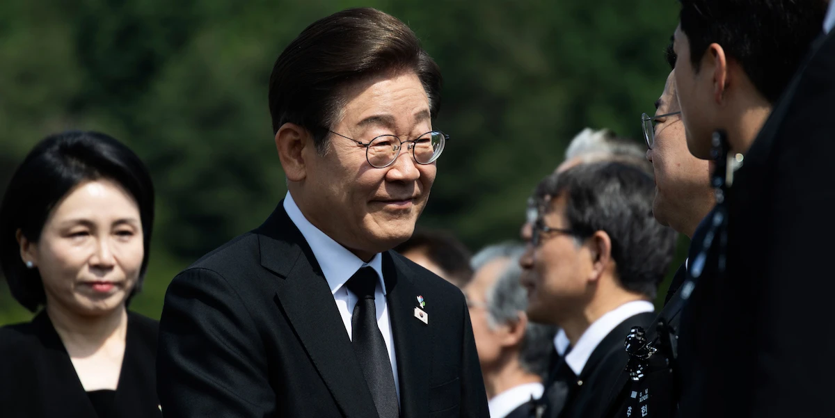 Un processo a carico del nuovo presidente sudcoreano Lee Jae-myung è stato rinviato a tempo indeterminato