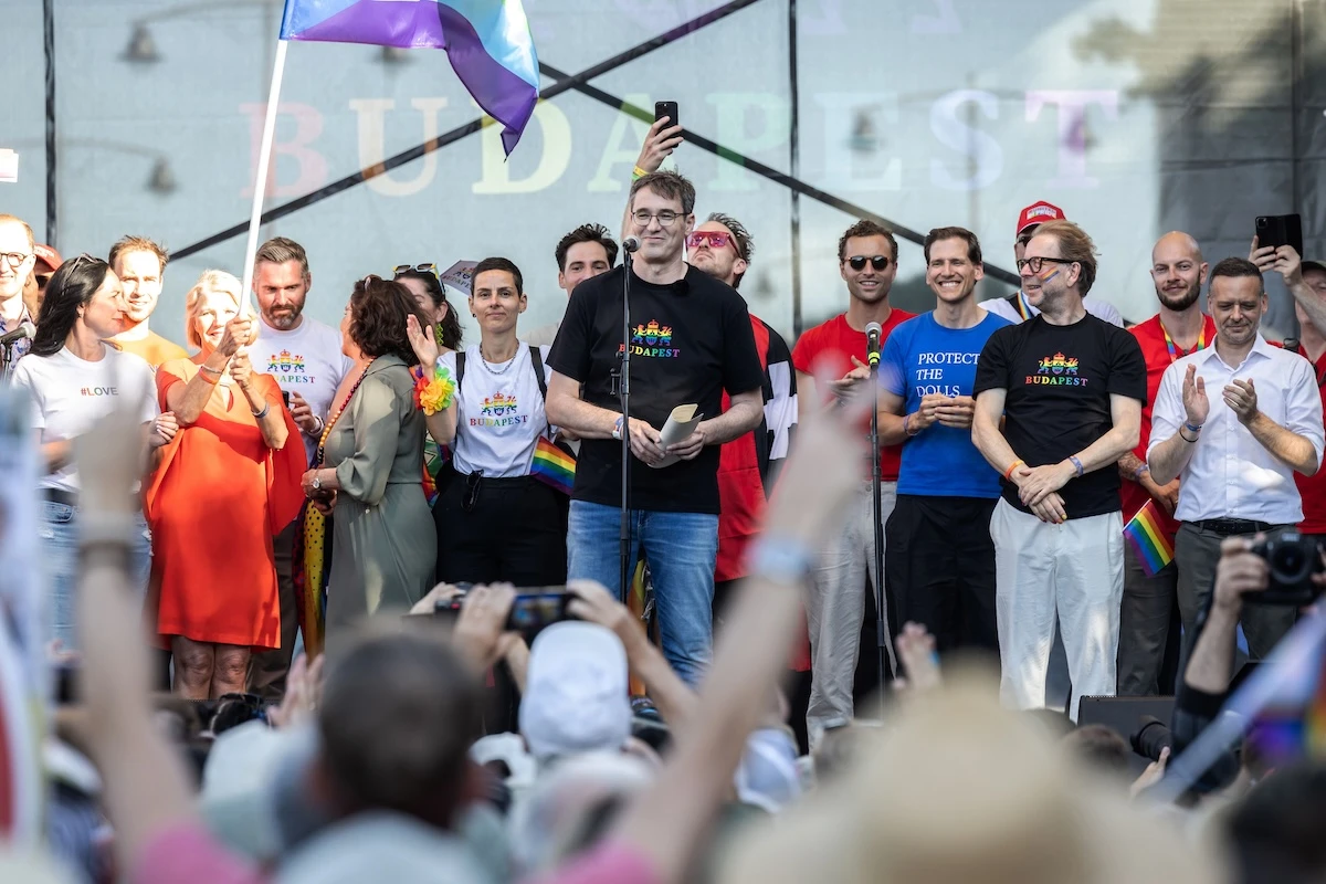 4 minuti faLa procura ungherese ha ritirato le accuse contro il sindaco di Budapest per aver organizzato il Pride