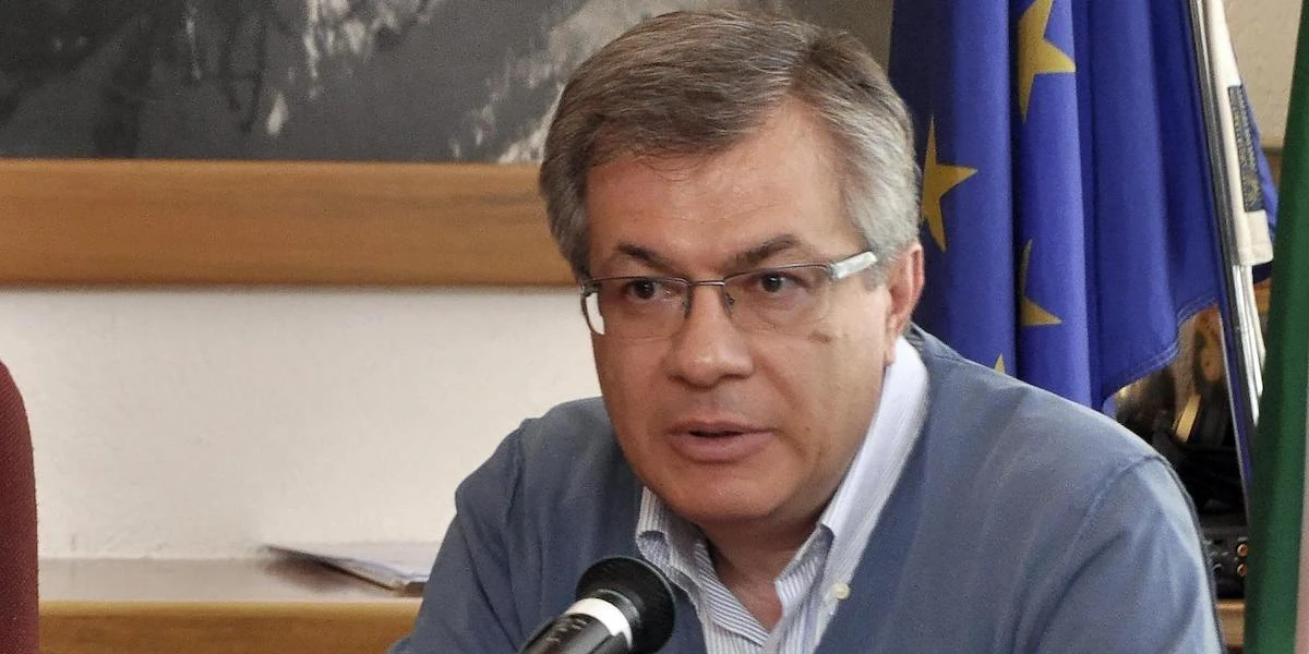 1 minuto faRaffaele Rocco, di centrosinistra, è stato eletto sindaco di Aosta per 15 voti