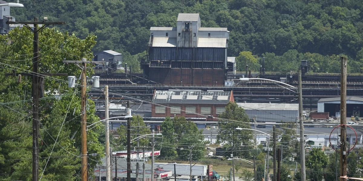 pochi secondi faC’è stata una grossa esplosione in un impianto industriale vicino a Pittsburgh, negli Stati Uniti: molte persone sono ferite